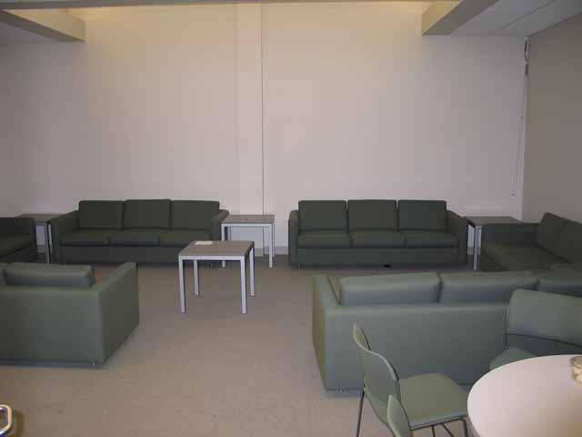 096.NewHistoryLounge